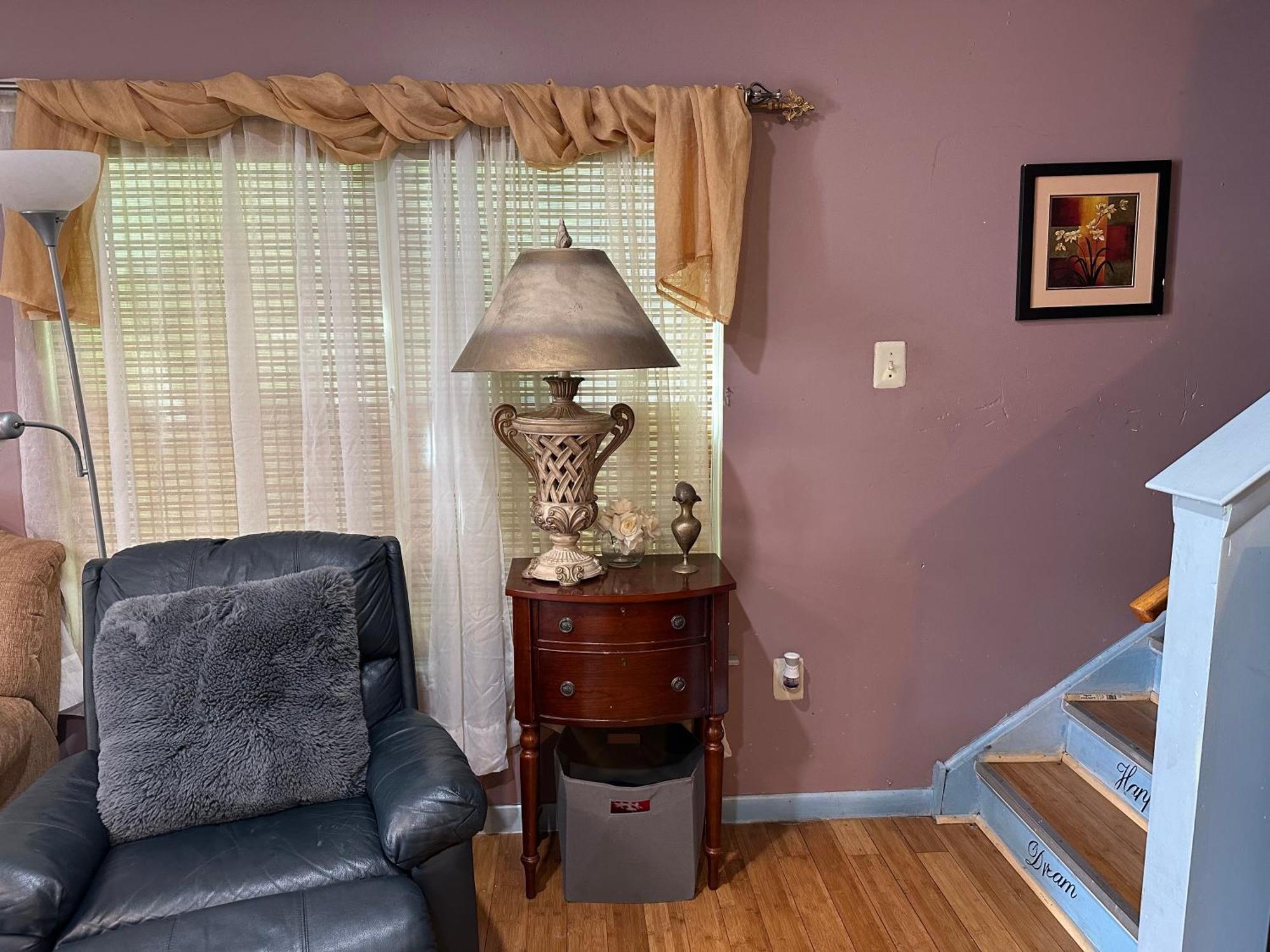Colorful 3 Bedrooms Twin Home Near Center Philadelphia Exterior photo